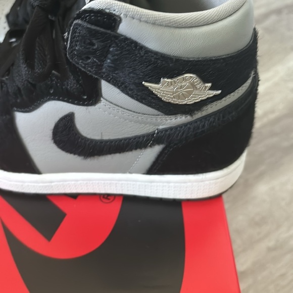 Women’s Jordan 1 retro high OG Twist 2.0 sneakers - Picture 2 of 5